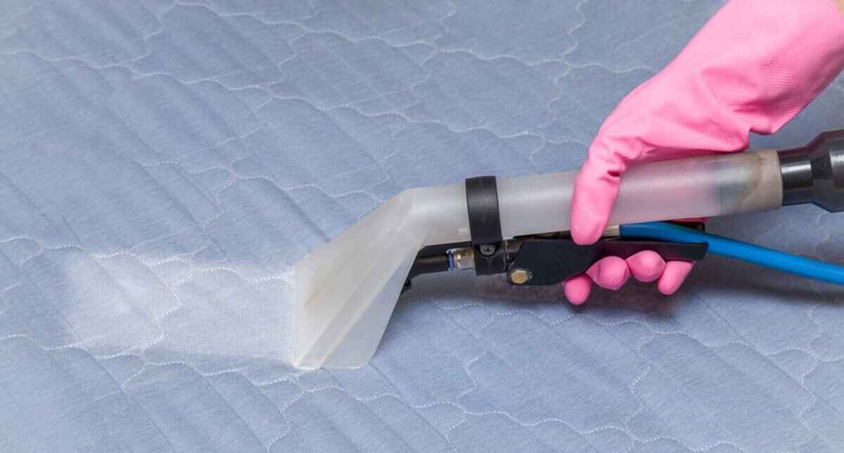 Professional bed mattress cleaning service in Dubai by GCS Cleaning